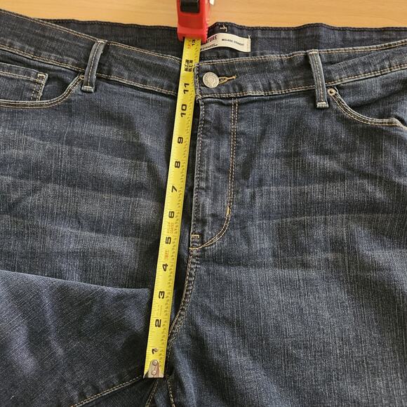 Levi Strauss Women's Plus Size 36x34 Mid-rise Straight - Picture 7 of 10